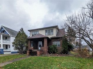 3265 West Blvd, Cleveland, OH 44111
