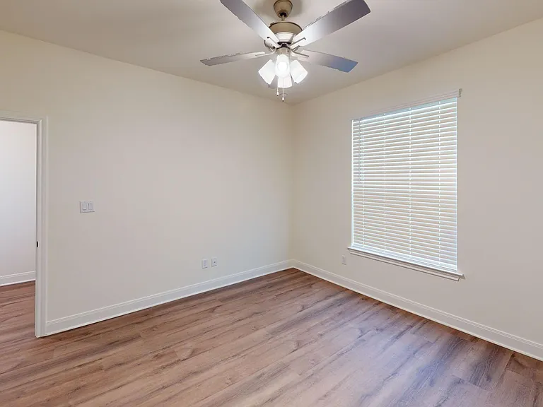 6610 Bendale Dr — Photo 14