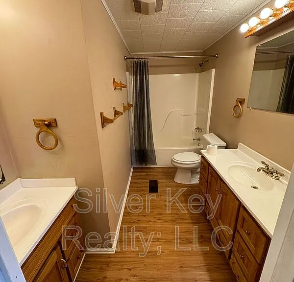 2955 Oakland Rd — Photo 15