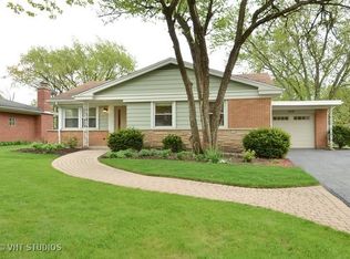 1415 Hollywood Ave, Glenview, IL 60025