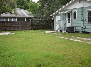 2112 NE 3rd Ave, Gainesville, FL 32641