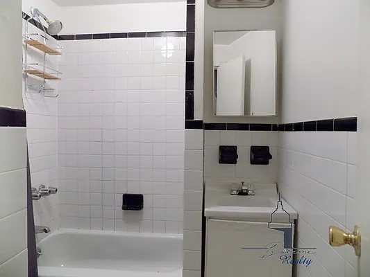 Rented by Boheme Realty LLC | media 4