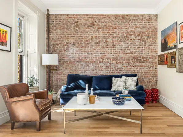 67 Perry Street image 5 of 14