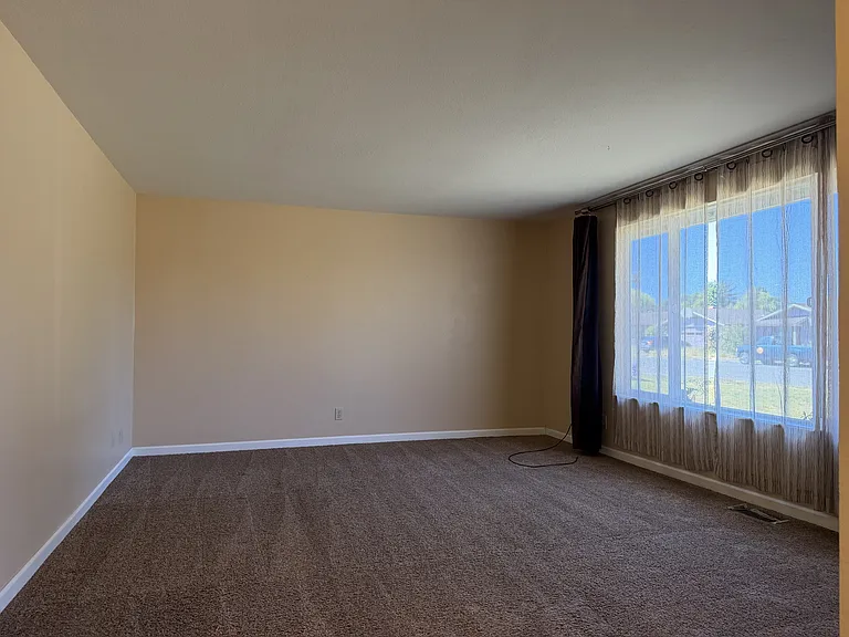 1701 Antoine Ave — Photo 9