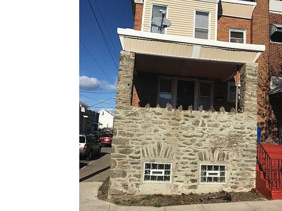 2nd image of 2027 W Spencer St