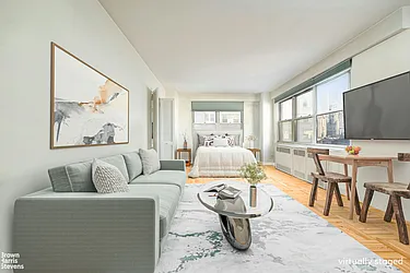 Rented by Brown Harris Stevens