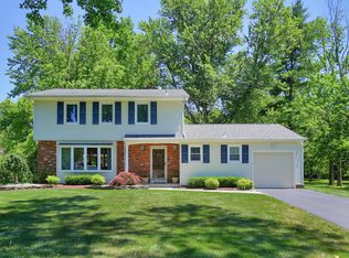 5 Bunker Hill Dr, Manalapan, NJ 07726