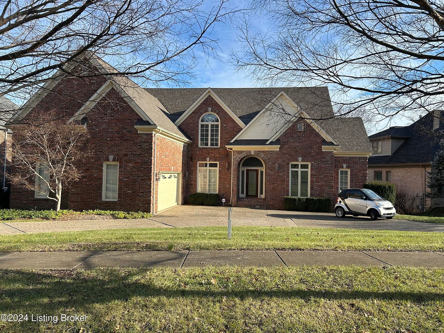 14916 Forest Oaks Dr, Louisville, KY 40245 | Zillow