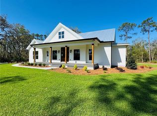 194 Piney Bluff Rd, Waverly, GA 31565