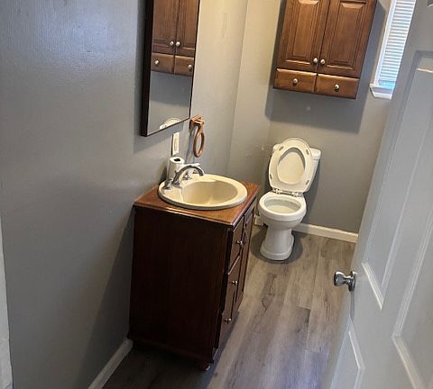 Master bath continuation