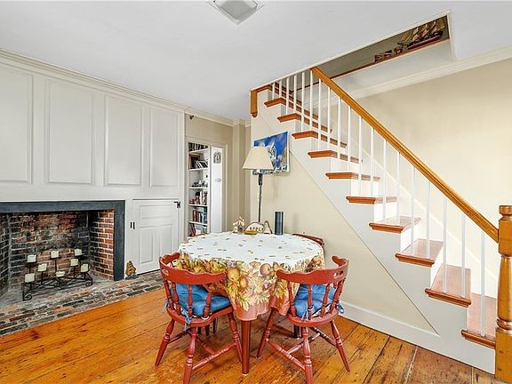 5th image of 44 North Ct #2