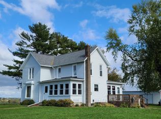 6791 N Leaf River Rd, Leaf River, IL 61047