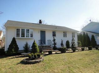 67 Allen St E, Piscataway, NJ
