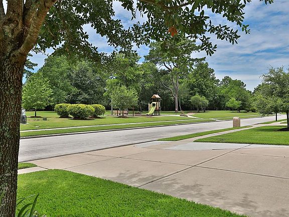 Beautiful view of the park from the front door