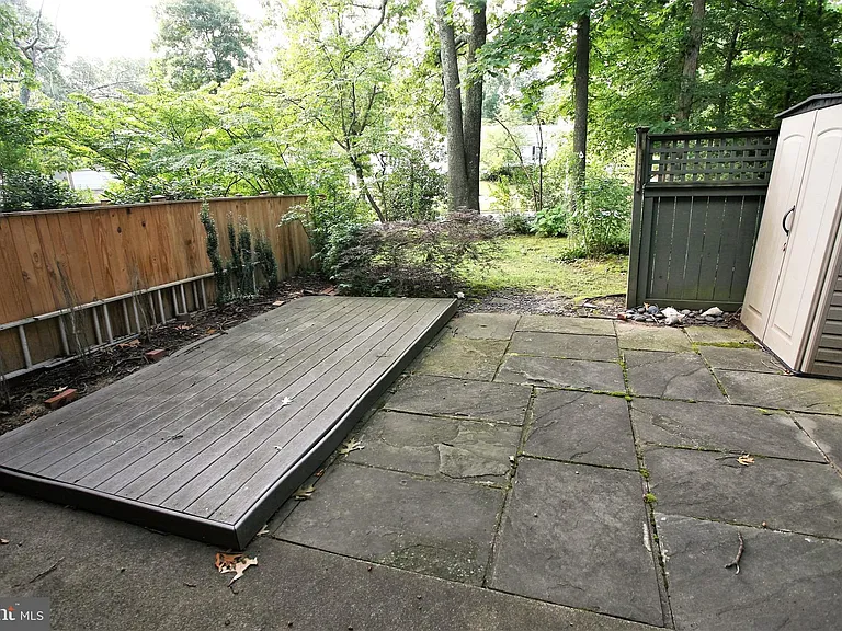 1724 Dana St — Photo 9