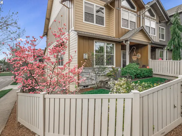 16249 SE Pyrite St, Damascus, OR 97089