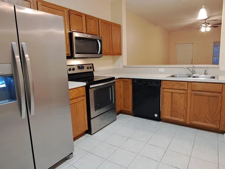 396 Southern Branch Ln — Photo 6