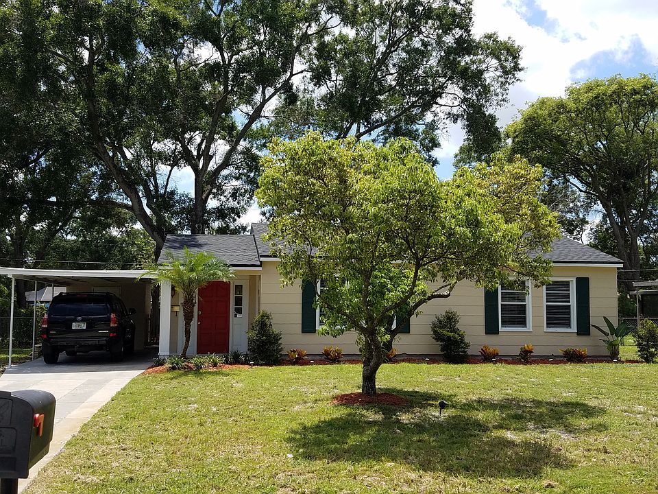 1st image of 4617 Fairway Dr