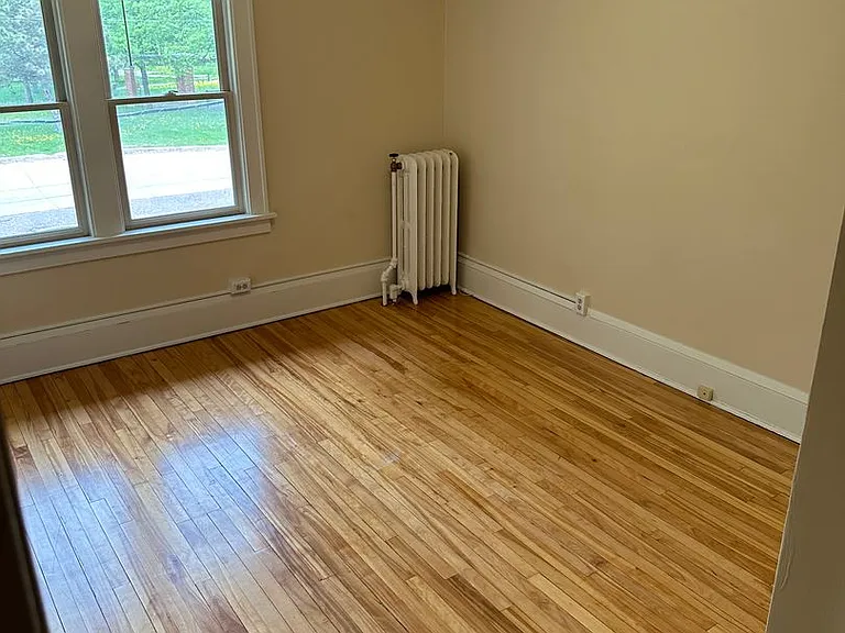 2816 Xerxes Ave S — Photo 15