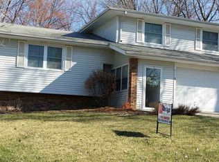 4610 Ruth St, Omaha, NE 68157