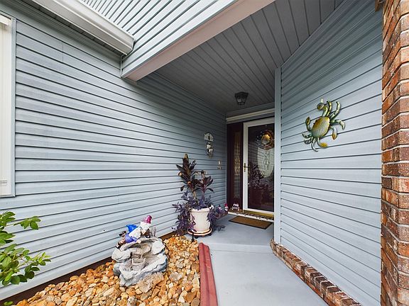 5th image of 3207 Sunshine Ln