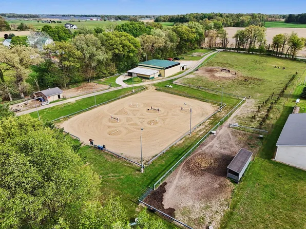 11475 Gorsline Rd, Battle Creek, MI 49014