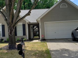 3242 Longspur Dr, Matthews, NC 28105