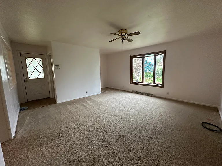 1812 Swygart Ave — Photo 4