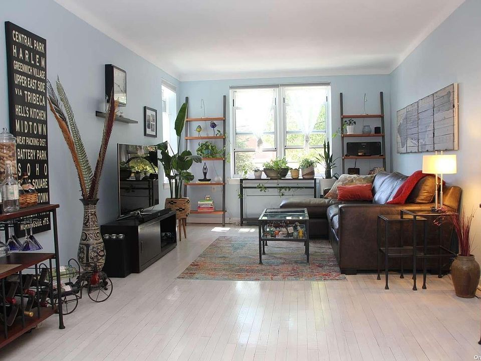 1st image of 11020 71st Avenue #202