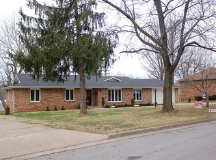 2521 S Ventura Ave, Springfield, MO 65804