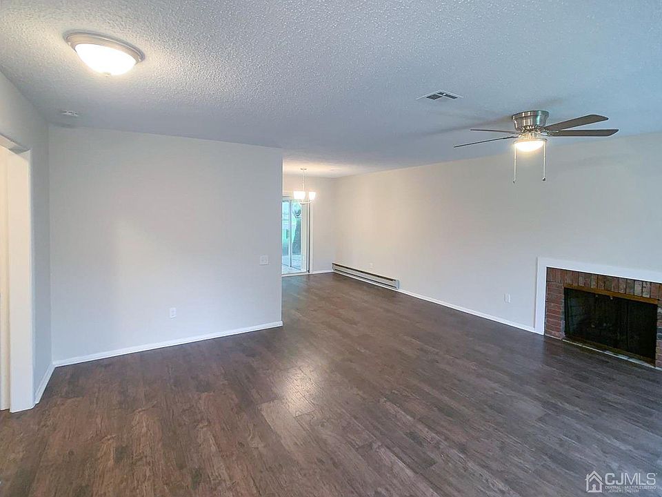 289 Oradell Dr Monroe Township, NJ, 08831 Apartments for Rent Zillow