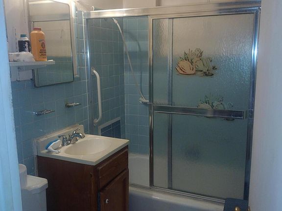4th image of 7816 La Grange Ct