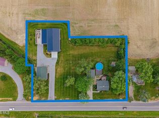 14205 Old State Line Rd, Swanton, OH 43558