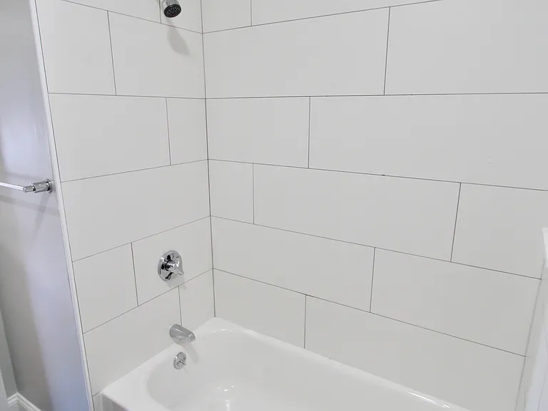 458 Saratoga St #2 — Photo 9