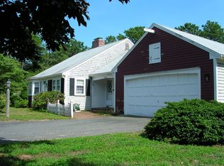 19 Monomoy Rd, South Yarmouth, MA 02664