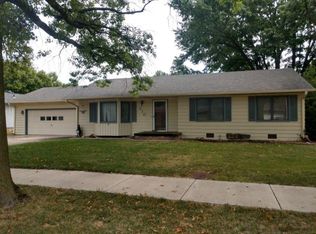 410 N Weaver Ave, Hesston, KS 67062