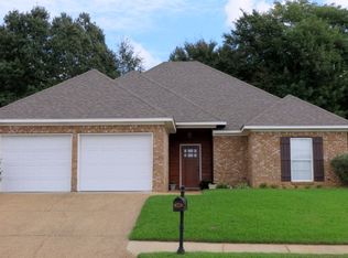 320 Greengate Cir, Brandon, MS 39042