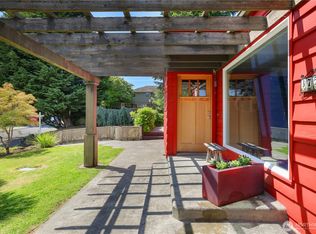 3754 SW 107th St, Seattle, WA 98146