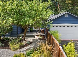13833 70th Ave NE, Kirkland, WA