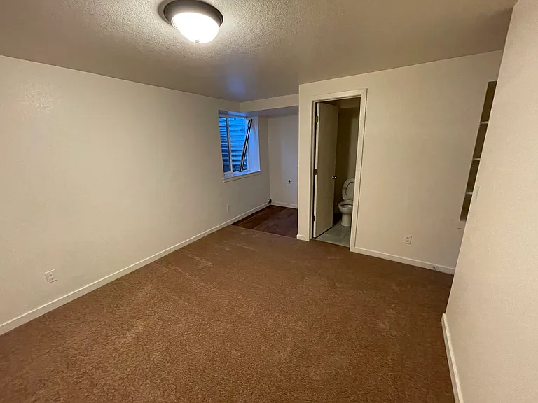 1322 S Coffman St #1 — Photo 13