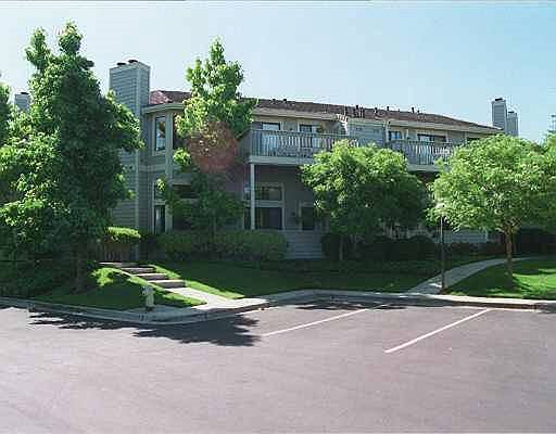 1st image of 3316 Smoketree Cms Dr