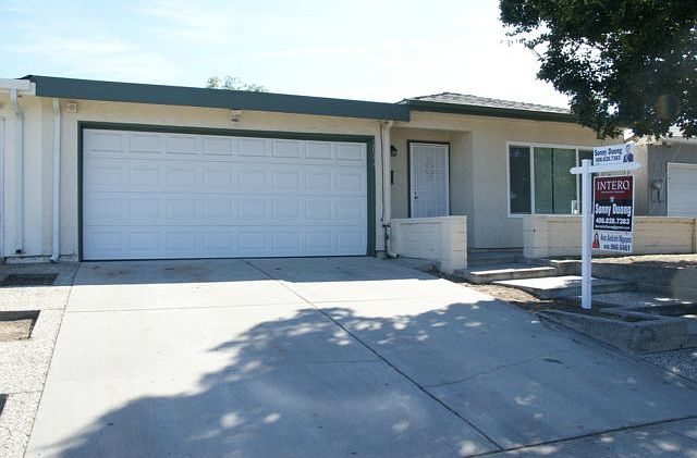 1st image of 2044 Malden Ave