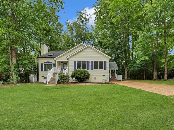 106 Copperfield, Williamsburg, VA 23185