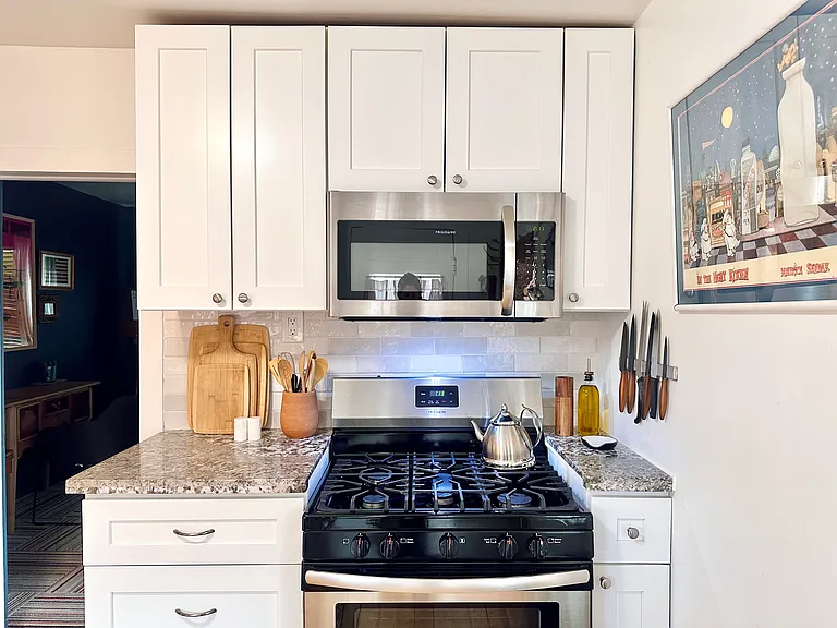 3474 W Lehigh Ave — Photo 22
