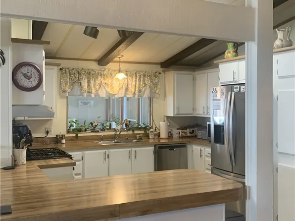 5830 Robin Hill Dr Space 46, Lakeport, CA 95453