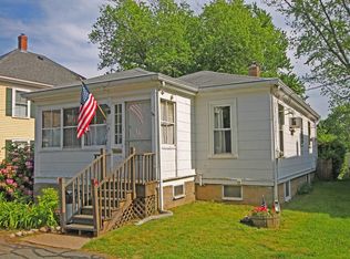 6 Larchmont St, Danvers, MA 01923