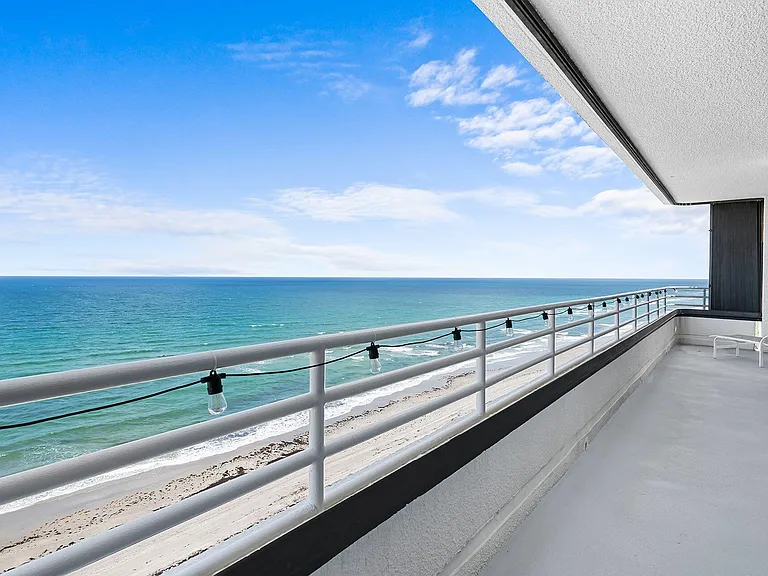 2901 S Ocean Blvd #1 — Photo 2