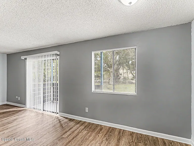 2181 Agora Cir SE #106 — Photo 9