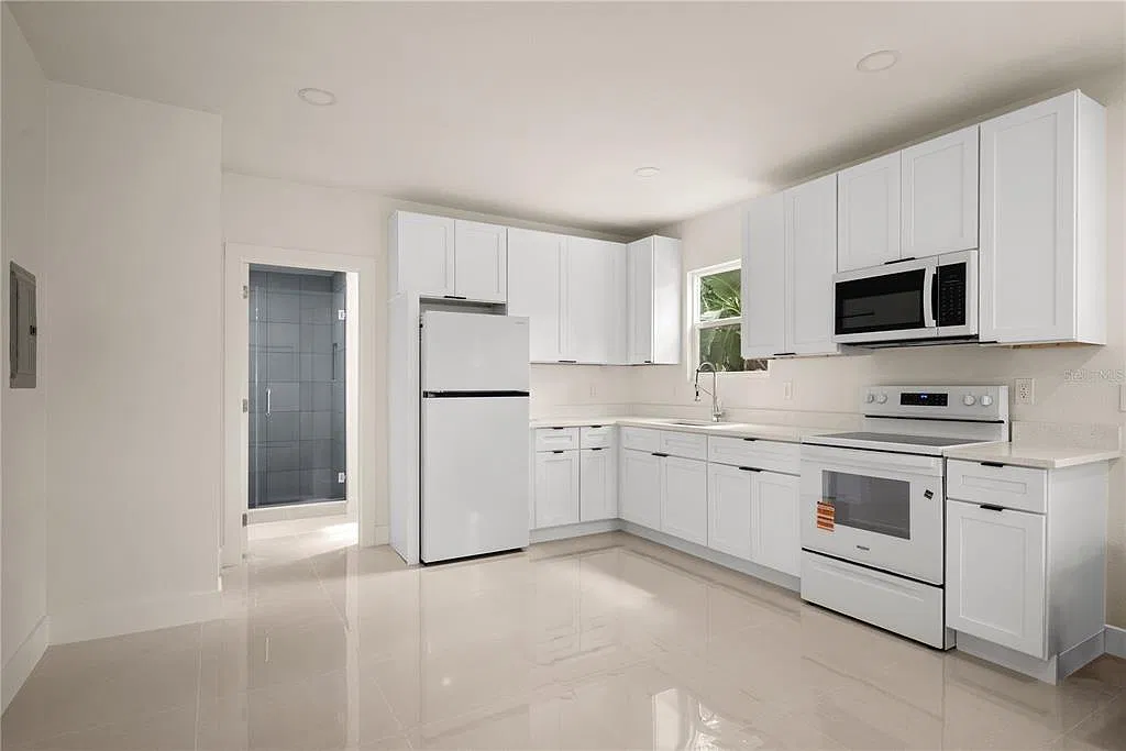 1 bed, 1.0 bath, 565 sqft, $1,495 — Photo 4