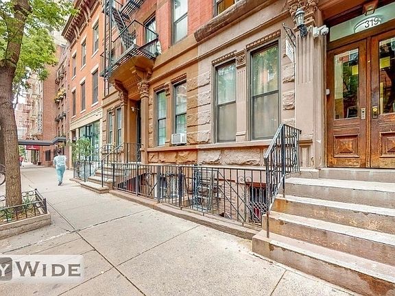 5th image of 319 E 83rd St #5G
